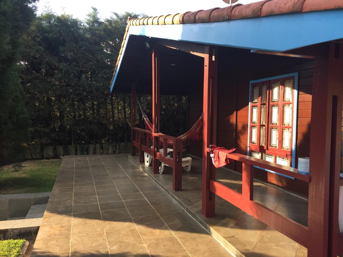 Willa Linda Chacara Com Piscina Atibaia Zewnętrze zdjęcie